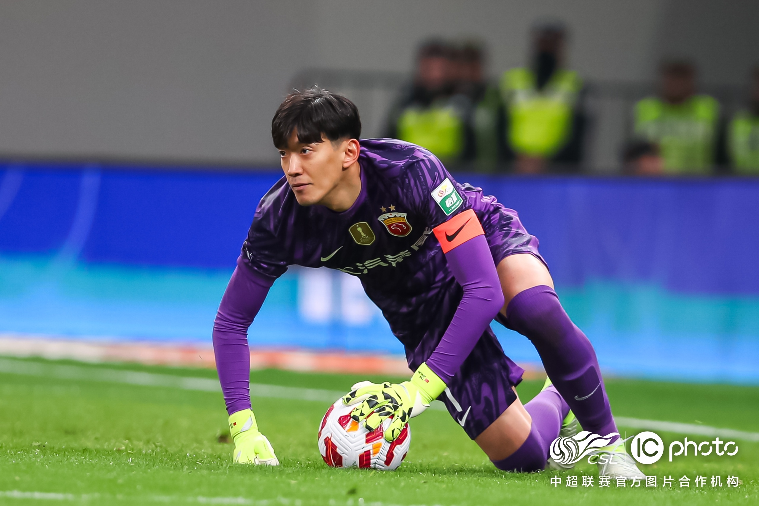 关于赛后全明星赛传出新动向，上海海港迎来里程碑，管理层表态——态度坚定，更衣室氛围转暖的信息